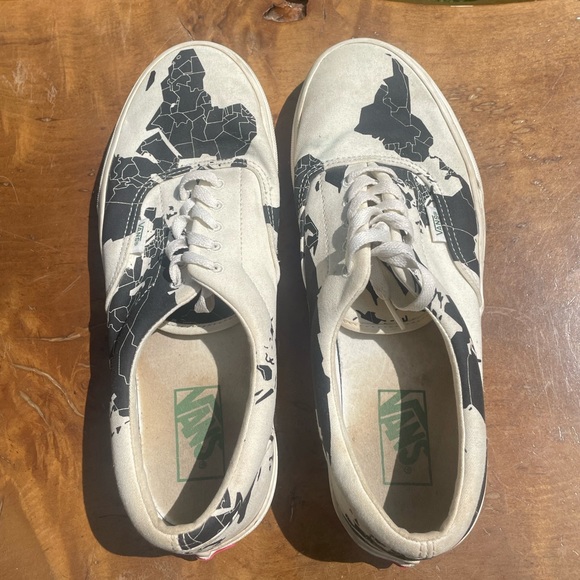 Unisex World Map Vans Skater Shoes - Picture 2 of 8